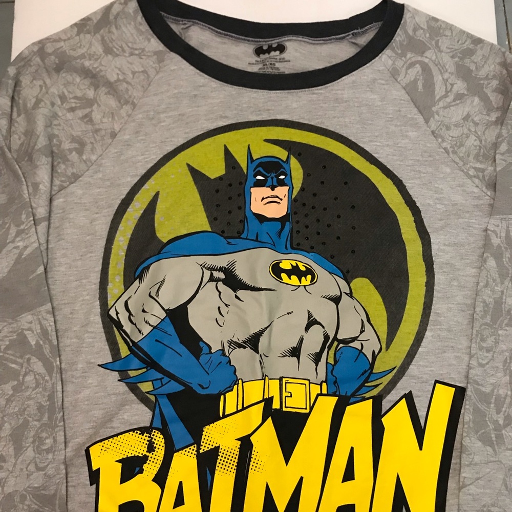 DC Comics Lightweight sweater women’s size XL.